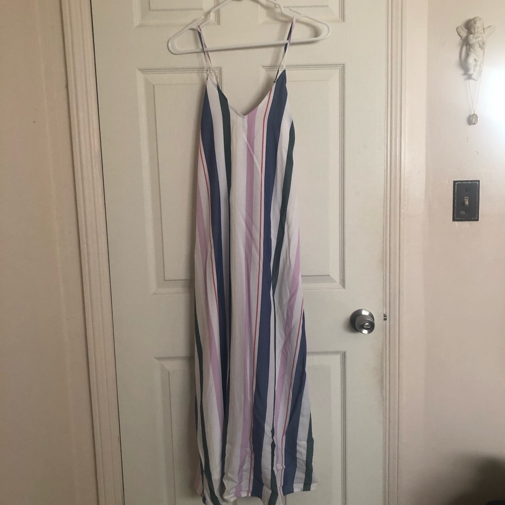 Sleeveless v-neck maxi shift dress sz small petite